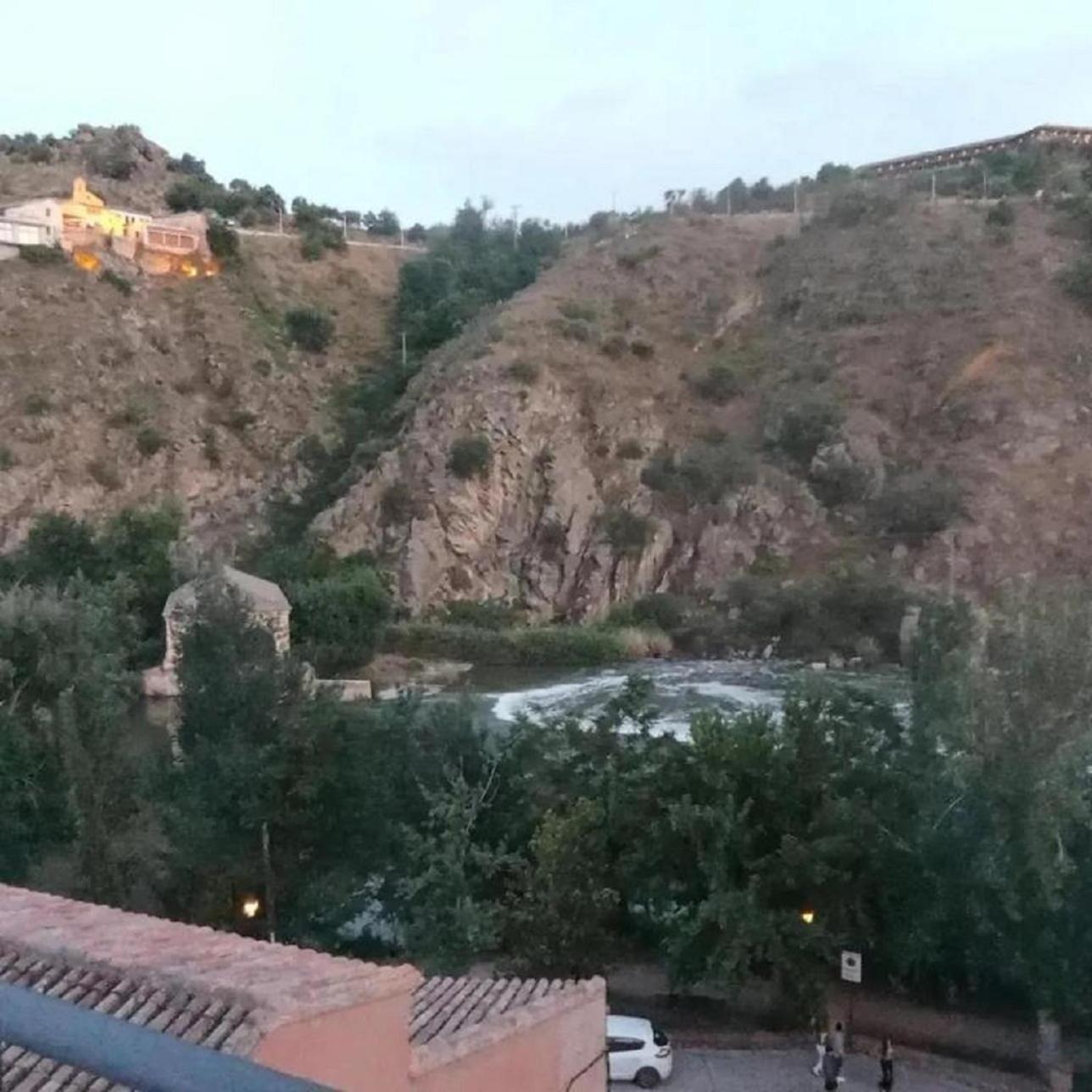El Susurro Del Tajo La Gruta Lejlighed Toledo Eksteriør billede
